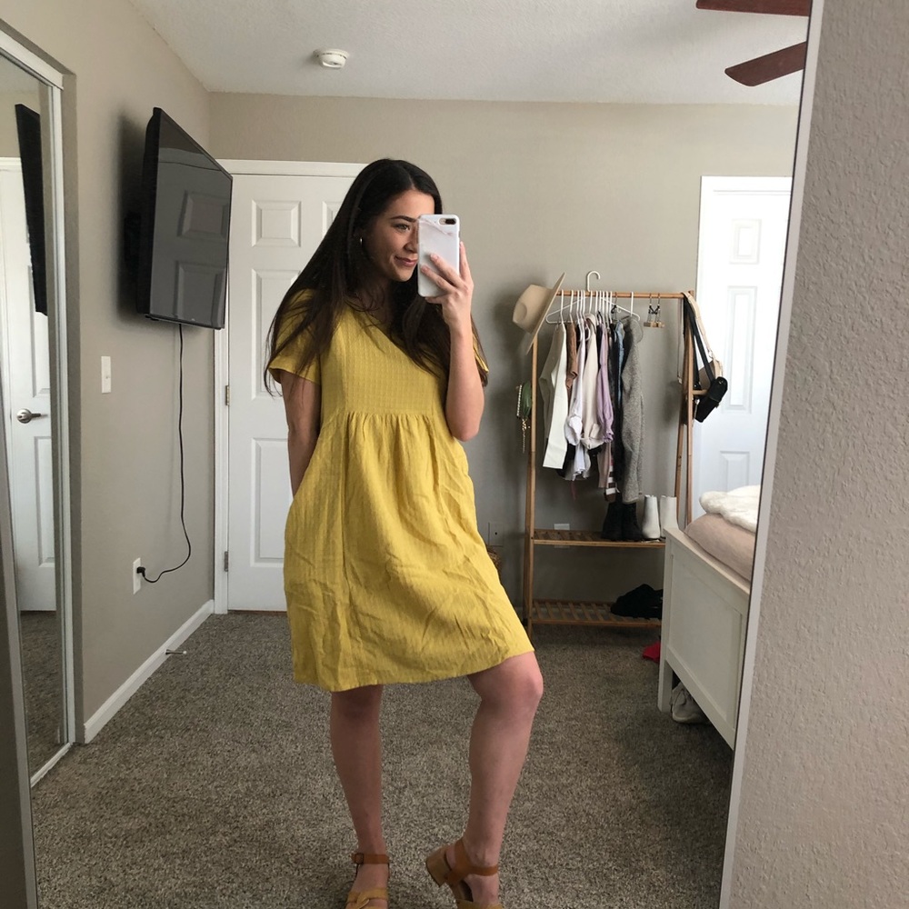 ADORABLE Roolee babydoll dress w/ pockets ✨
